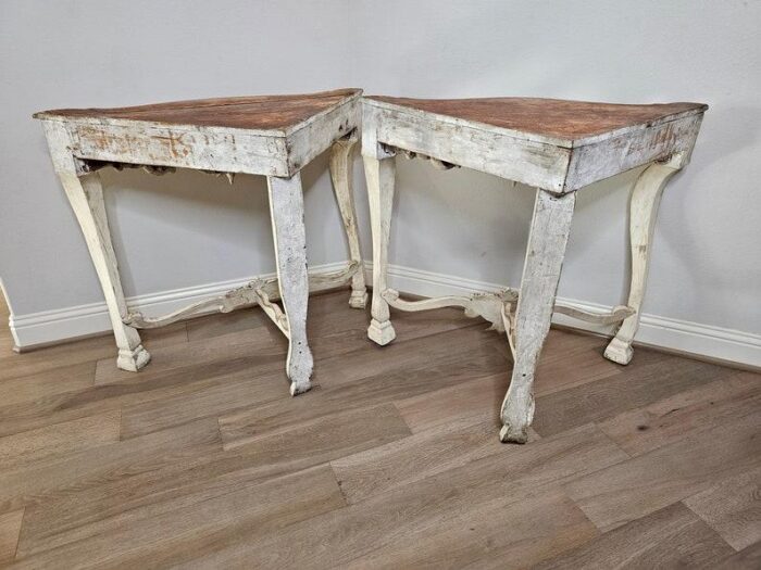 18th century italian baroque louis xv giltwood corner console tables a pair 0433