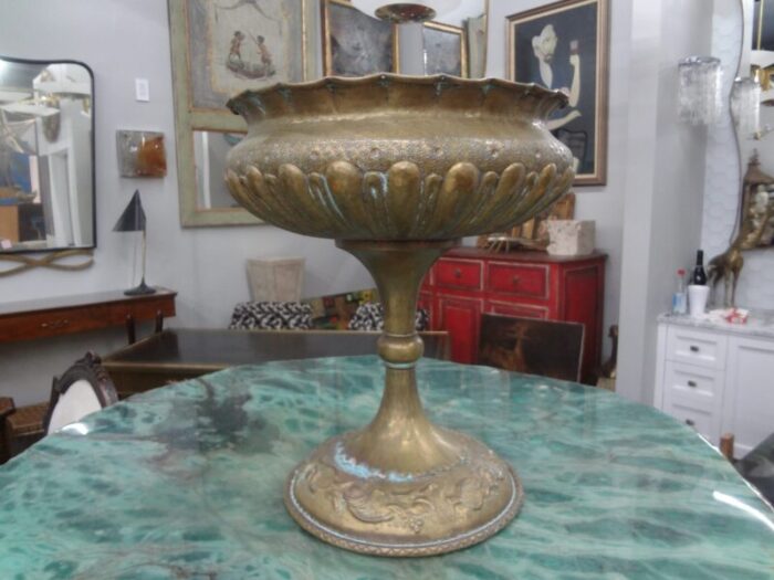 1930s italian hammered brass urn or vessel 4615