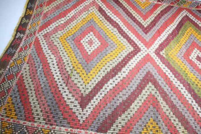 1960s handmade emproidery vintage turkish floor kilim 6 x 8 3 2505