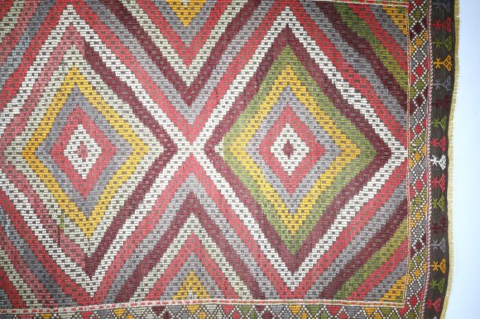 1960s handmade emproidery vintage turkish floor kilim 6 x 8 3 8061