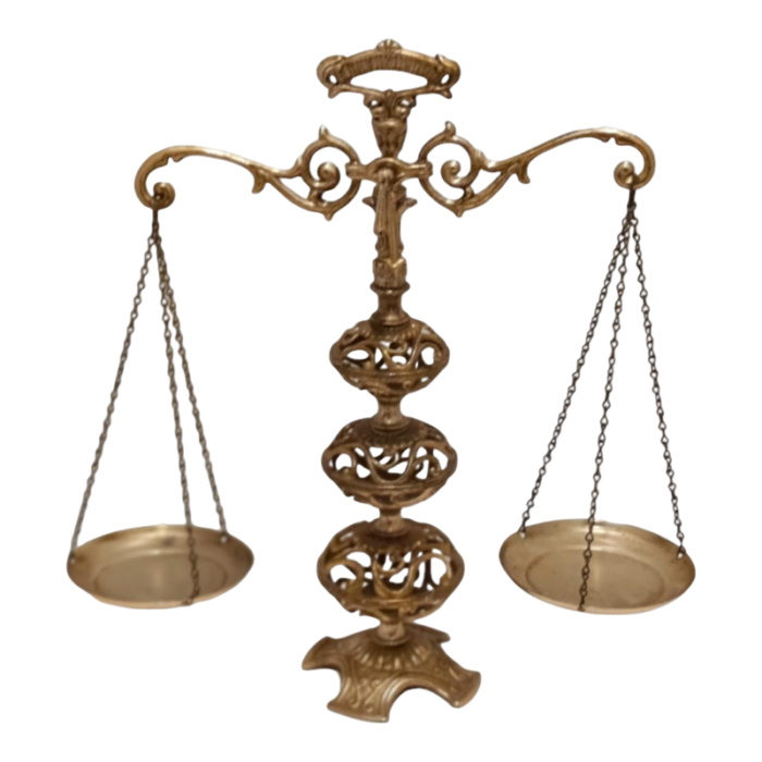 1960s hollywood regency ornate decorative filigree balance scale 2388