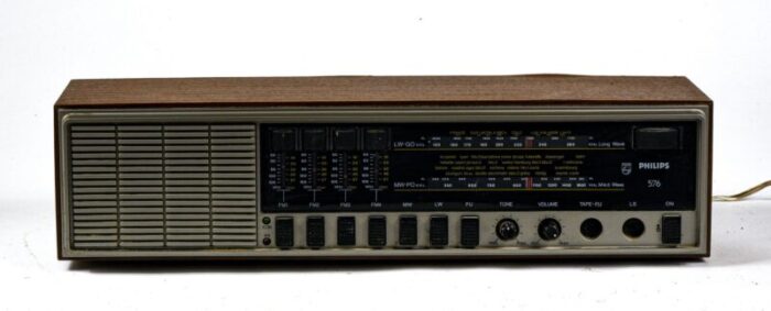 576 radio from philips 1970s 1