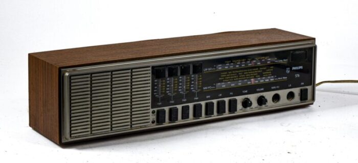 576 radio from philips 1970s 2