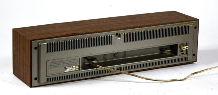 576 radio from philips 1970s 4