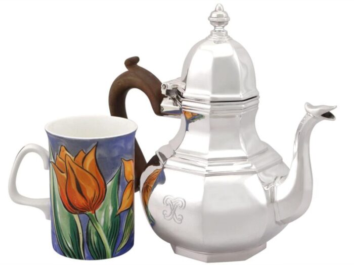 C5487b Britannia Silver Teapot master