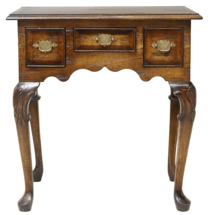 ENGLISH QUEEN ANNE STYLE OAK LOWBOY HALL TABLE 2 master