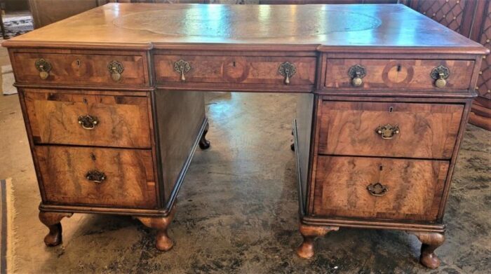 Queen Anne Style Pedestal Desk 5 master