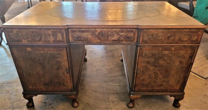 Queen Anne Style Pedestal Desk 7 master