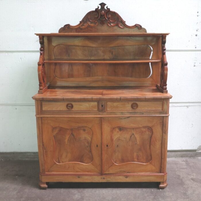 antique alsatian cupboard 1