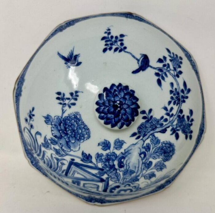 antique chinese export porcelain blue white chien lung soup tureen centerpiece 9529