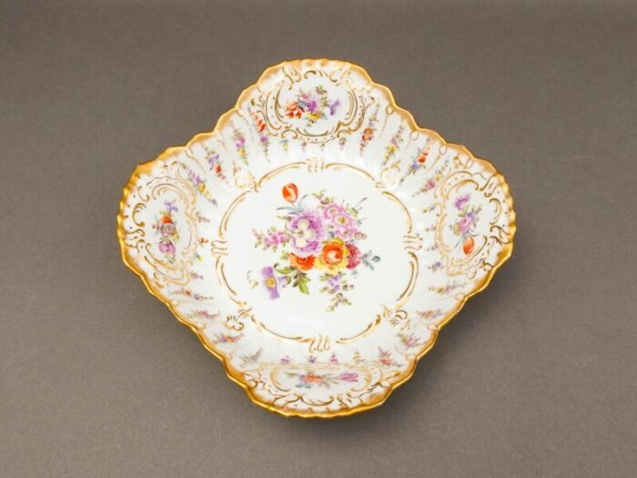 antique dresden germany franziska hirsch scalloped floral porcelain serving bowl 6970