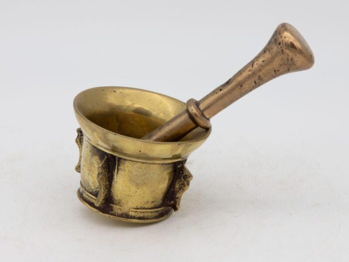 antique vintage brass mortar and pestle 2574