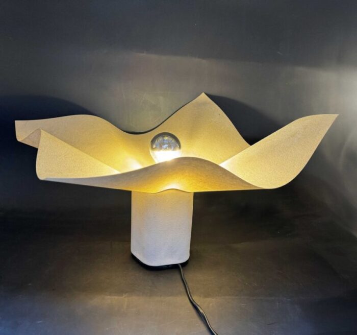 area 50 model 20 table lamp by mario bellini for artemide 10