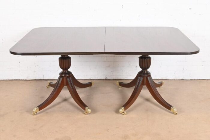 baker furniture style georgian mahogany double pedestal extension dining table newly refinished 5813