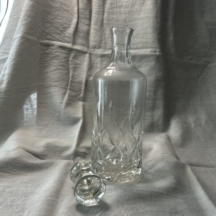 cut crystal decanter 8077