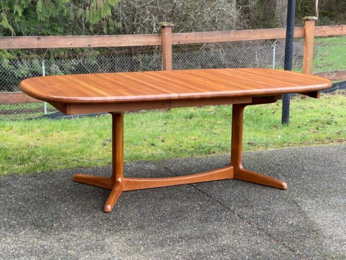 danish modern teak pedestal leg dining table by benny linden 3839