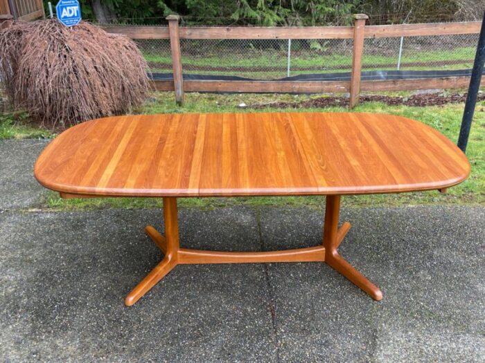 danish modern teak pedestal leg dining table by benny linden 7052