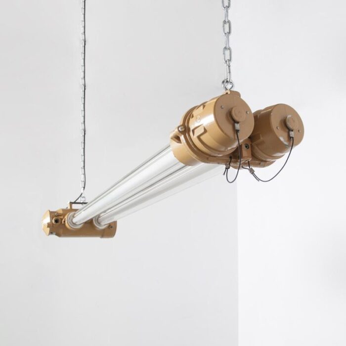 double tube light in tan from gdr 4