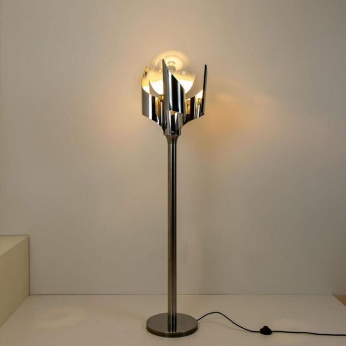 floor lamp in chrome and blown glass by reggiani 1970 9