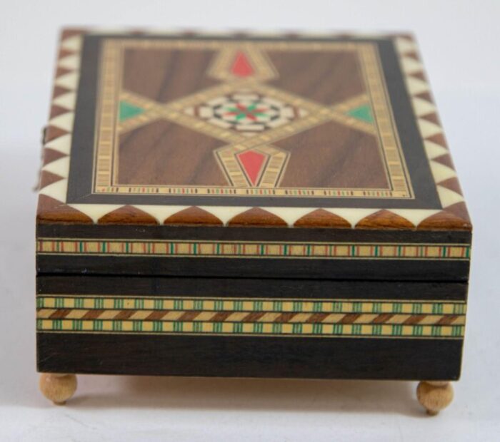 granada moorish spain inlaid marquetry jewelry music box 2387