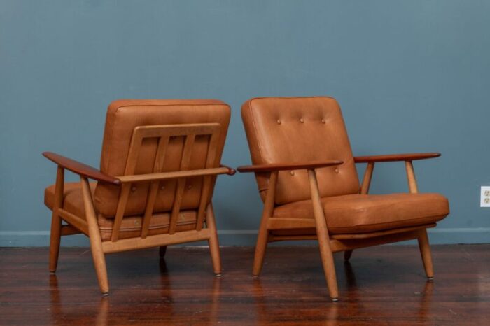 hans wegner cigar lounge chairs model ge 240 a pair 0960