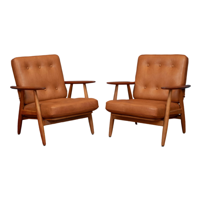 hans wegner cigar lounge chairs model ge 240 a pair 3037