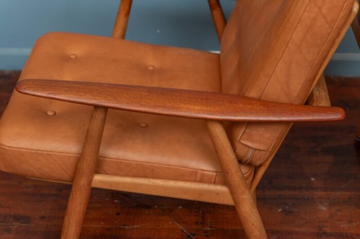 hans wegner cigar lounge chairs model ge 240 a pair 8262