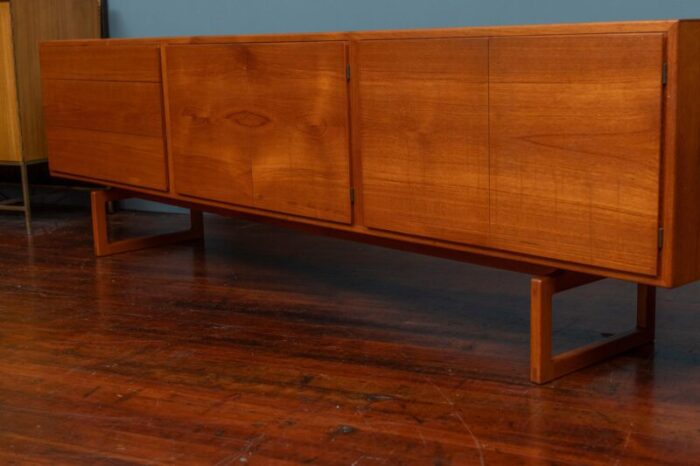 ib kofod larsen large teak credenza 9340