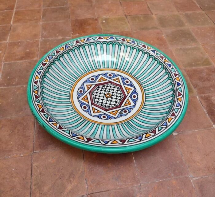 large vintage decorative ceramic plate 0329