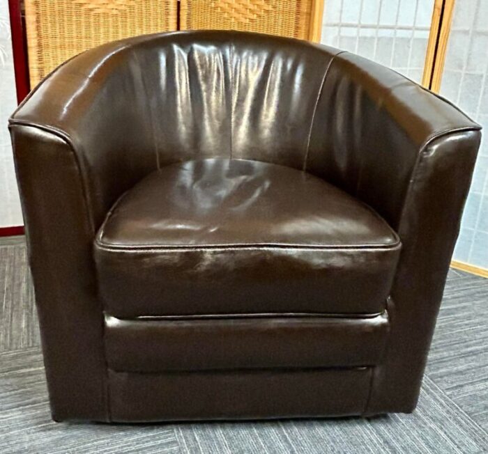 late 20th century modern club chair 2347