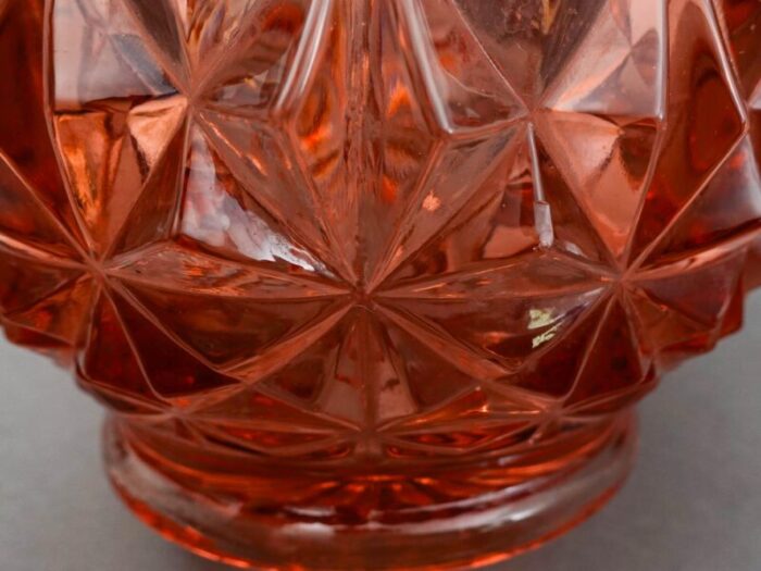 le smith vintage mid century modern pink glass diamond base swung vase 3790