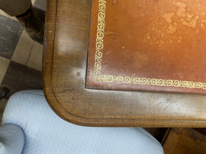 mid 19th century antique large mahogany writing desk 5108