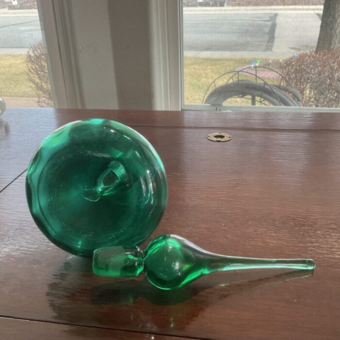 mid century emerald green optic glass decantergenie bottle with flame stopper 6245