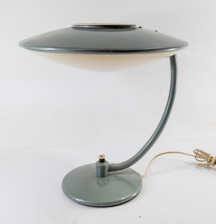 mid century modern green ufo table lamp by dazor 1970s 4