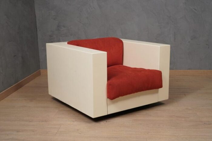 mod saratoga white and red sofa by massimo vignelli 1964 9244