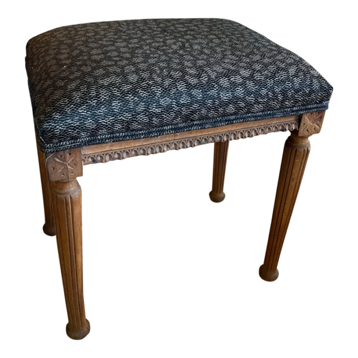 newly upholstered leopard print stool 9266