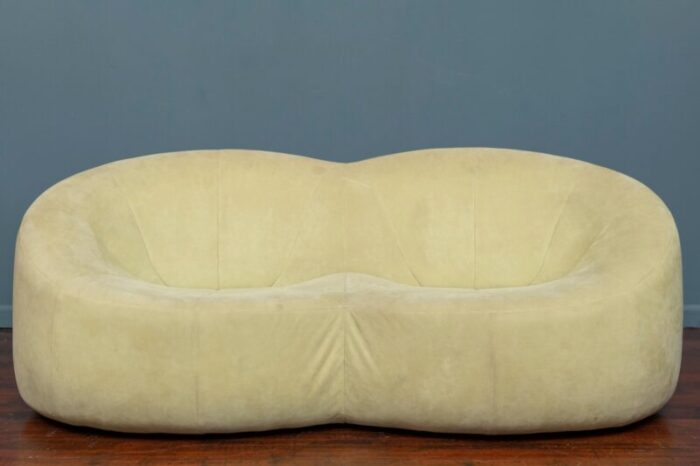 pierre paulin pumpkin sofa for ligne roset 0604