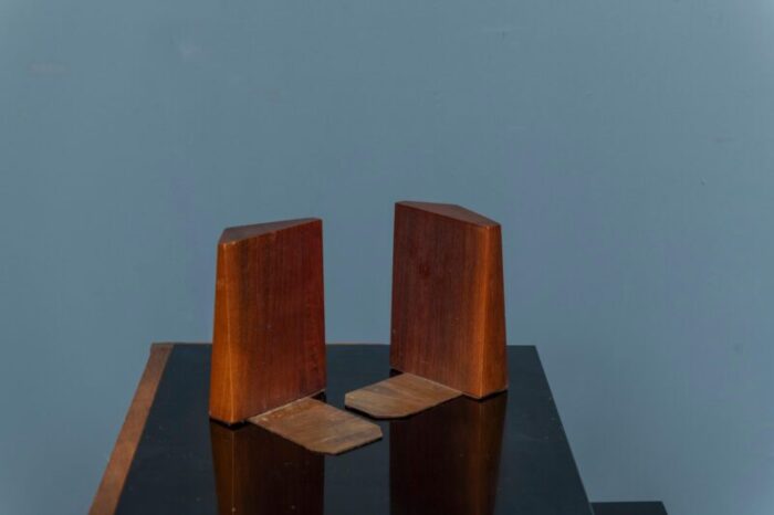 rude osolnik bookends a pair 9940