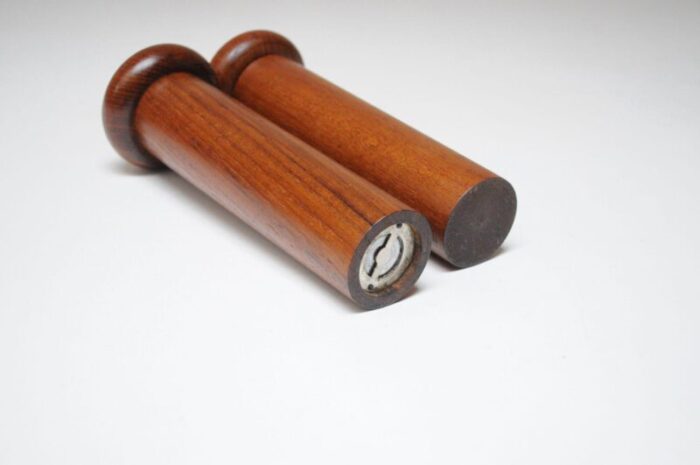 sculptural danish modern teakwood salt shaker and pepper grinder set 3552