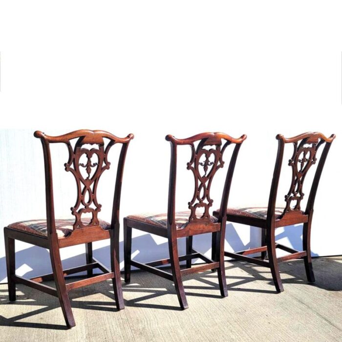 set eight english chippendale style honduras mahogany upholstered seat dining chairs 2777