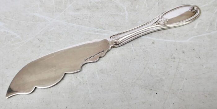 silver butter spreader circa 1860 8828