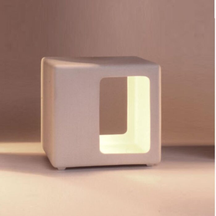 small soft box ss2 table lamp by marre moerel 2