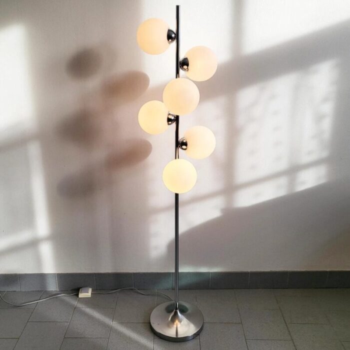 space age floor lamp in chrome plated steel and glass 1970s 6351