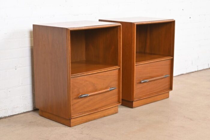 t h robsjohn gibbings for widdicomb sculpted walnut nightstands 1950s 6629