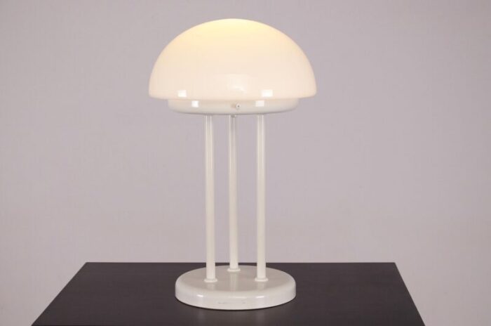 tripod mushroom lamp 1970s 2