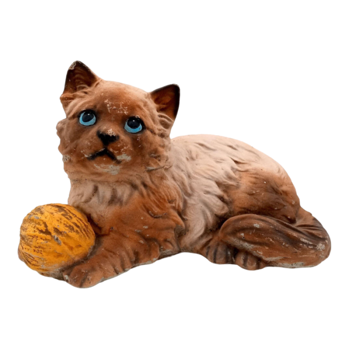 vintage cat cement sculpture persian himalayan yellow yarn ball yard art 0143