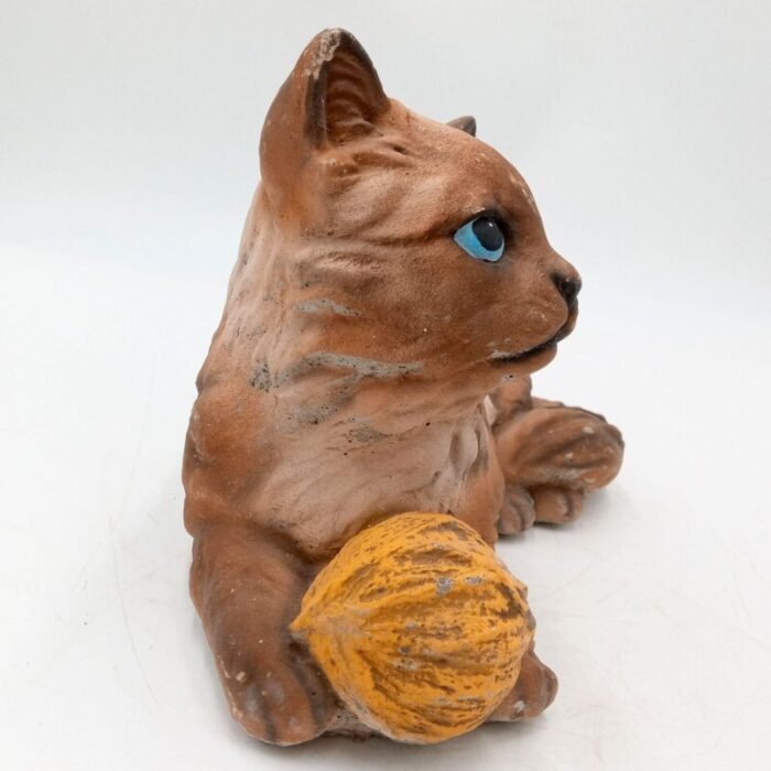 vintage cat cement sculpture persian himalayan yellow yarn ball yard art 2396