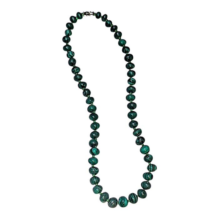 vintage hand strung malachite 18 inch necklace 0422