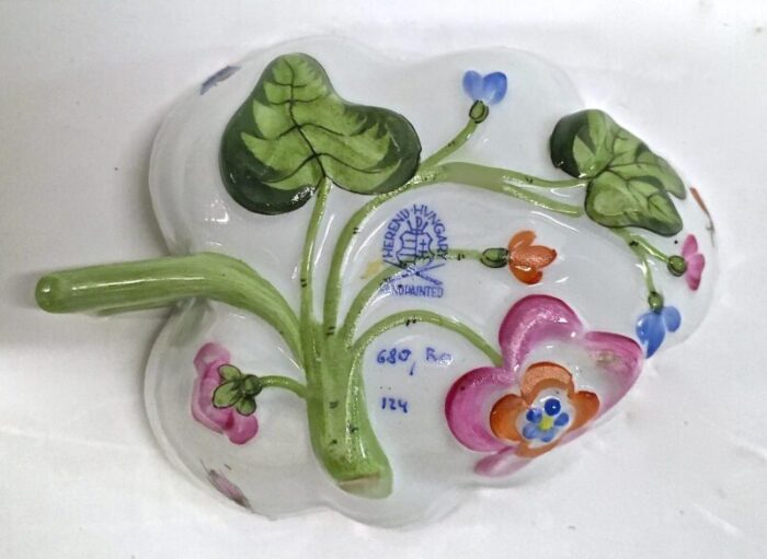 vintage herend widbird and butterfly leaf dish 7588