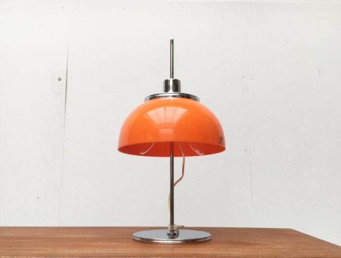 vintage italian space age faro table lamp from guzzini 1970s 17